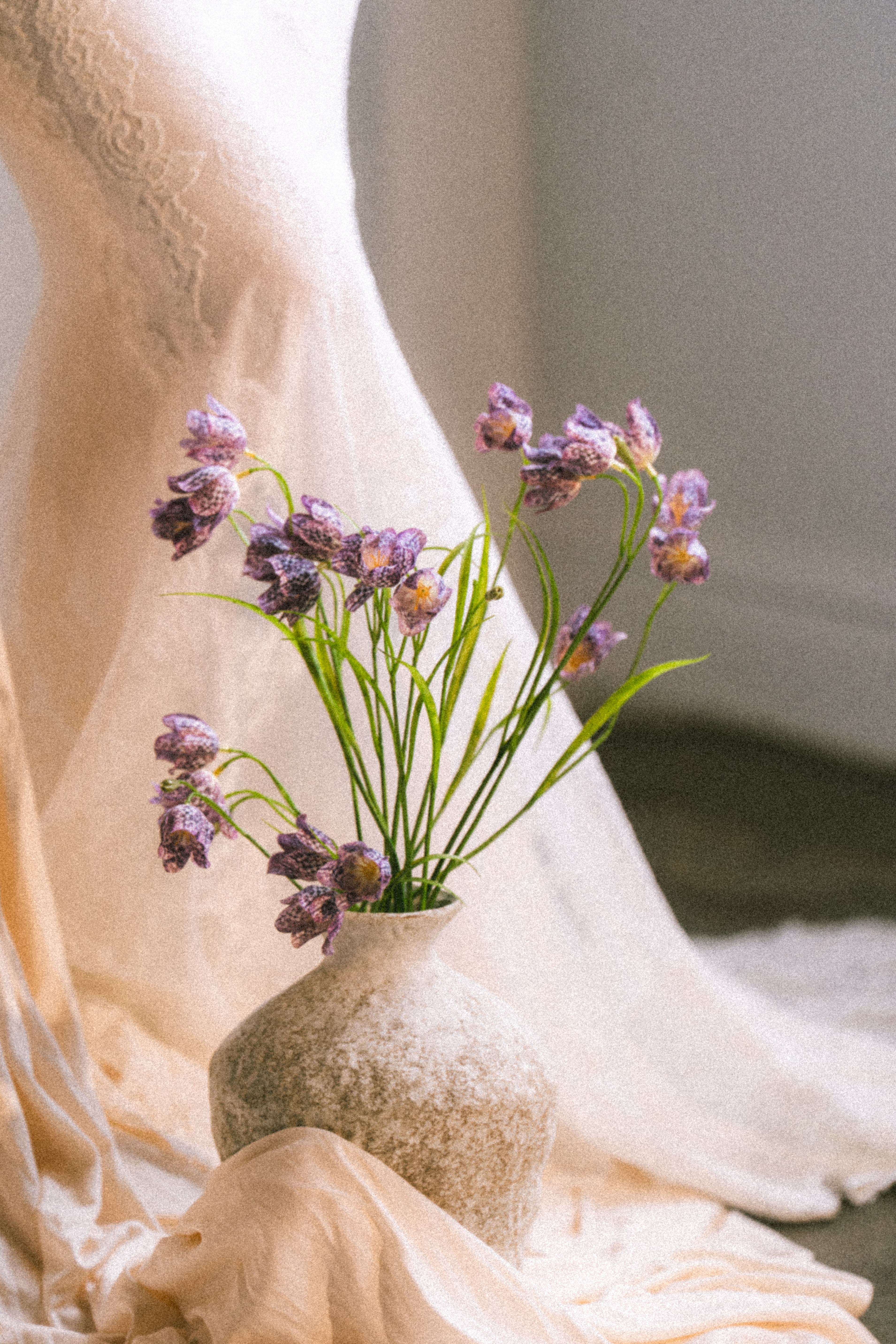 PO006 sculptural floral object in a ceramic vessel